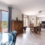 Nice Home In Le Vaumain With Sauna
