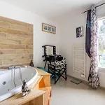 Nice Home In Le Vaumain With Sauna 펜션 *