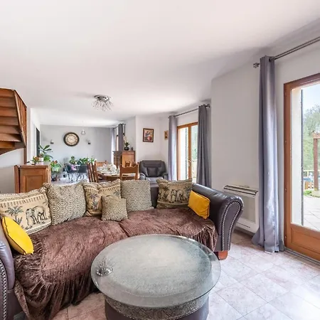 Cozy In With Kitchen * Le Vaumain